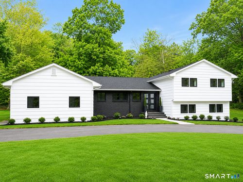 355 Surrey Ln, Fairfield, CT, 06824-7168 | Card Image