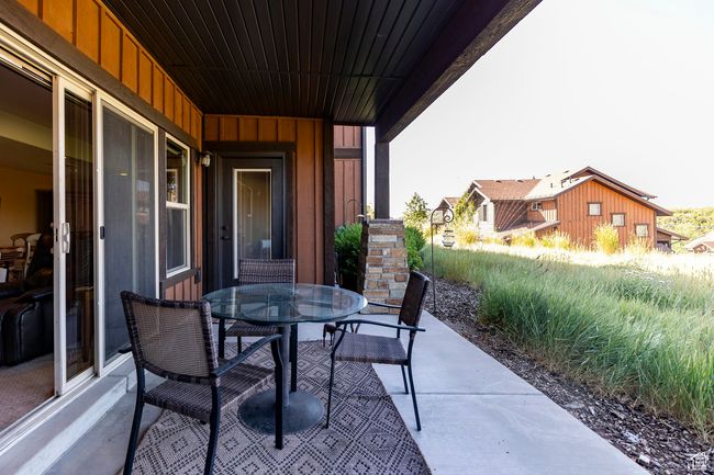 1658 E Viewside Cir, Townhouse with 3 bedrooms, 3 bathrooms and 2 parking in Hideout UT | Image 36