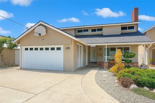 17211 Faysmith Ave, Torrance, CA, 90504-2543 | Card Image