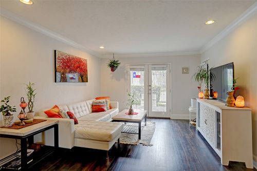 102-7736 Meadow Rd, Dallas, TX, 75230-4811 | Card Image