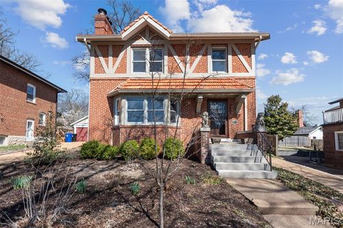 7441 Kingsbury Boulevard, St Louis, MO, 63130 | Card Image