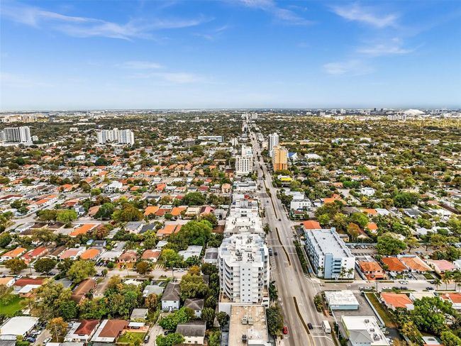 APT-506 - 2600 Sw 27 Th Ave, Condo with 2 bedrooms, 2 bathrooms and null parking in Miami FL | Image 45
