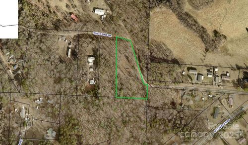 7303 White Pine Dr, Hickory, NC, 28602-9076 | Card Image