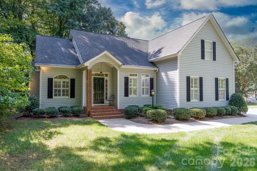 952 Lake Club Dr, Rock Hill, SC, 29732-8605 | Card Image