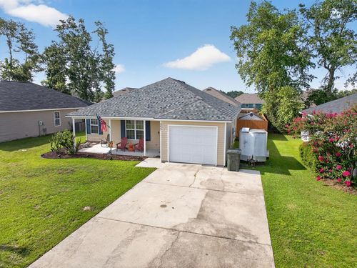 565 Bryson Cir, Hahira, GA, 31632-1283 | Card Image