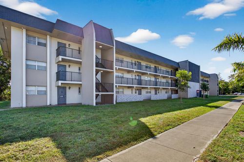 apt-109-7820 Colony Cir S, Tamarac, FL, 33321-3924 | Card Image