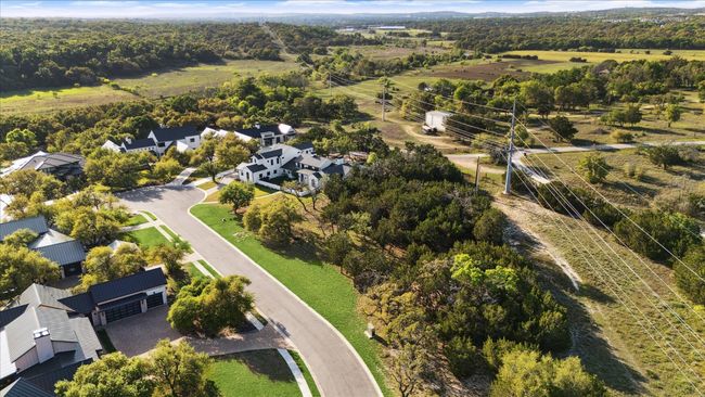 Bird's eye view with a residential view | Image 6