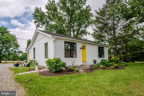 121 Corby Rd, WEST GROVE, PA, 19390-9420 | Card Image
