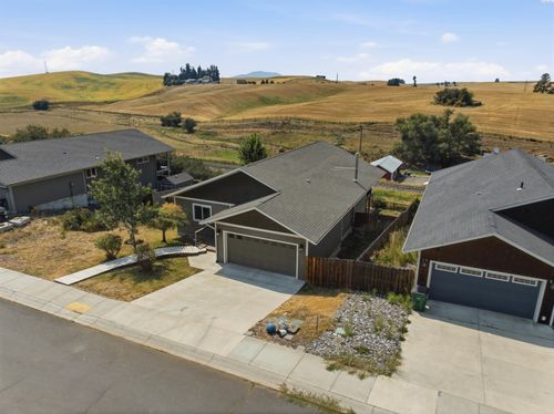 513 Harvest Loop, Palouse, WA, 99161-5101 | Card Image