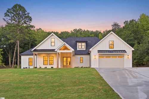 22 Jesse Ct, Taylors, SC, 29687-6714 | Card Image
