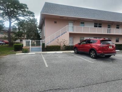 292 - 18081 Se Country Club Drive, Condo with 2 bedrooms, 1 bathrooms and null parking in Jupiter FL | Image 1