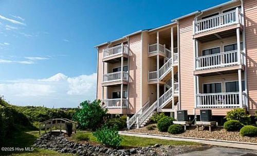 d-9201 Coast Guard Rd, Emerald Isle, NC, 28594-2432 | Card Image