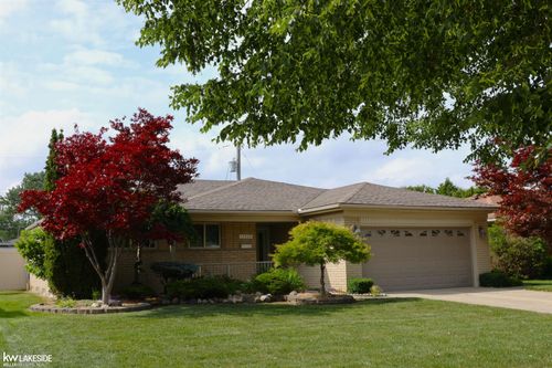 13339 Roxbury Drive, Sterling Heights, MI, 48312 | Card Image