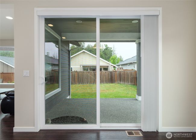 421 Lofgrin Rd, House other with 3 bedrooms, 3 bathrooms and 2 parking in Sequim WA | Image 9