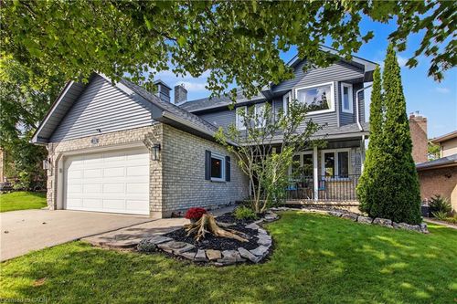 71 Linda Dr, Cambridge, ON, N3C3W6 | Card Image
