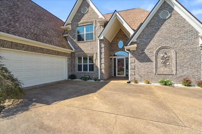 90 Lewis Fairway Cir, House other with 4 bedrooms, 3 bathrooms and null parking in Oakland TN | Image 3