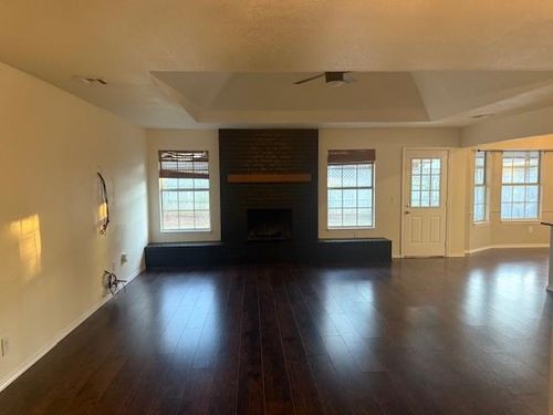 338 W Crooked Branch Way, Mustang, OK, 73064-3856 | Card Image