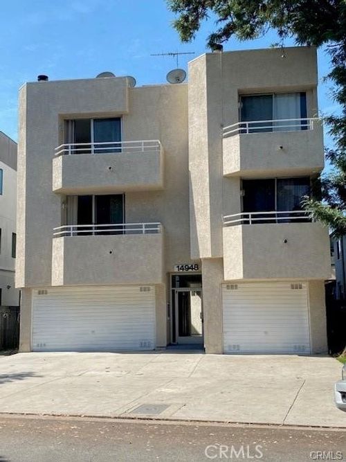 104-14948 Moorpark St, Sherman Oaks, CA, 91403-2590 | Card Image