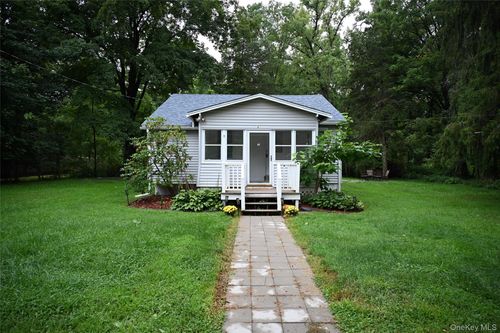 37 Shady Creek Road, Pleasant Valley, NY, 12569 | Card Image