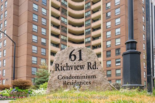 1603-61 Richview Rd, Etobicoke, ON, M9A4M8 | Card Image