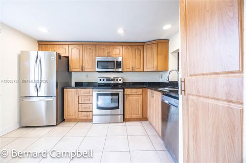 403-a-3940 Inverrary Blvd, Lauderhill, FL, 33319-4346 | Card Image