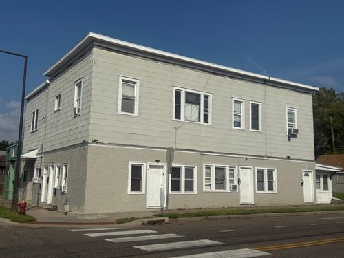 935 Case Ave, Saint Paul, MN, 55106-3805 | Card Image