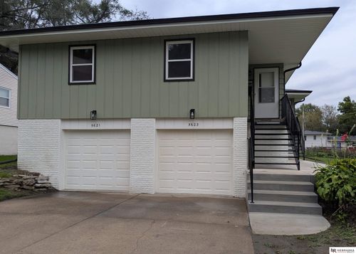 5621 Charles St, Omaha, NE, 68132-1316 | Card Image