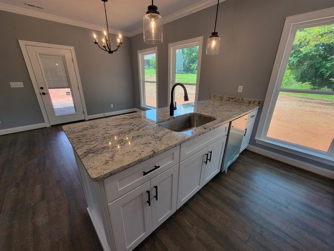 202 Cheshire Crossing Dr, House other with 3 bedrooms, 2 bathrooms and null parking in Rock Spring GA | Image 6