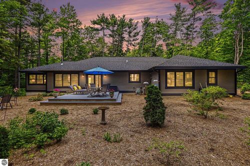 16753 Sunset Shr, Williamsburg, MI, 49690-9423 | Card Image