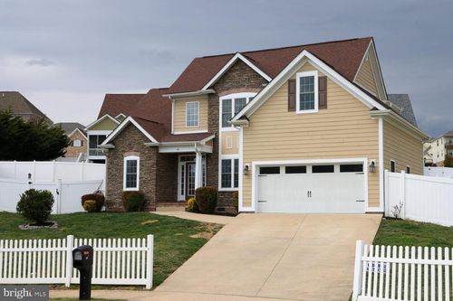 43 S Windsong Ct, FISHERSVILLE, VA, 22939-2175 | Card Image