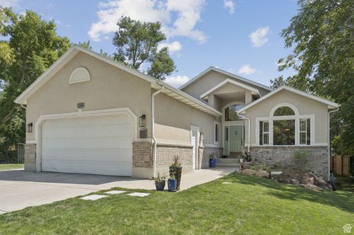 1968 Sycamore Ln, Holladay, UT, 84117-5144 | Card Image