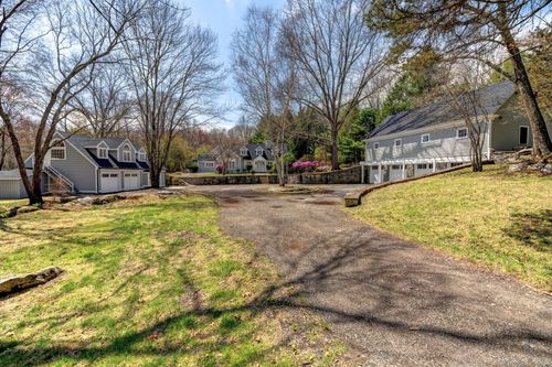 138 Mediterranean Ln, Norwich, CT, 06360-1628 | Card Image