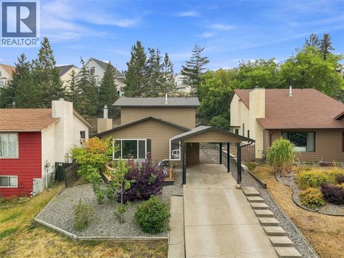 1979 Harrison Way, Kamloops, BC, V1S1M8 | Card Image