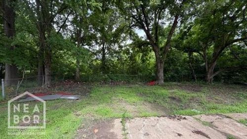 1204 Warren St, Jonesboro, AR, 72401-1763 | Card Image