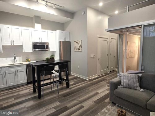 unit-110-1320 Fenwick Ln, SILVER SPRING, MD, 20910-3853 | Card Image