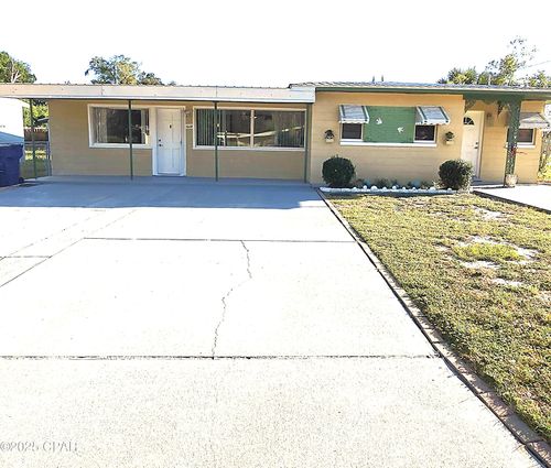 1609 W 13th St, Panama City, FL, 32401-1708 | Card Image