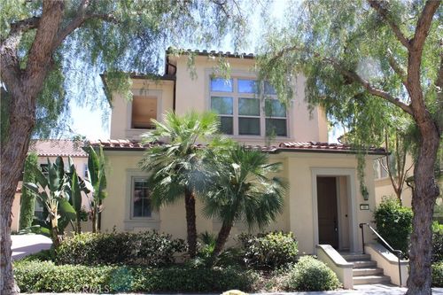 48 Nature, Irvine, CA, 92620-3828 | Card Image