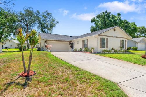 10520 Springwood Dr, PORT RICHEY, FL, 34668-3044 | Card Image