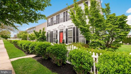 204 Kulp Dr, PERKASIE, PA, 18944-4180 | Card Image