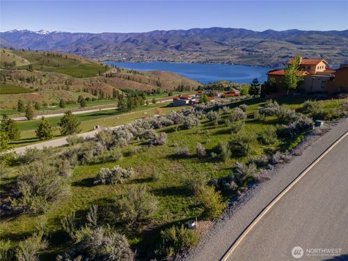 43 Sabio Way, Chelan, WA, 98816-9848 | Card Image