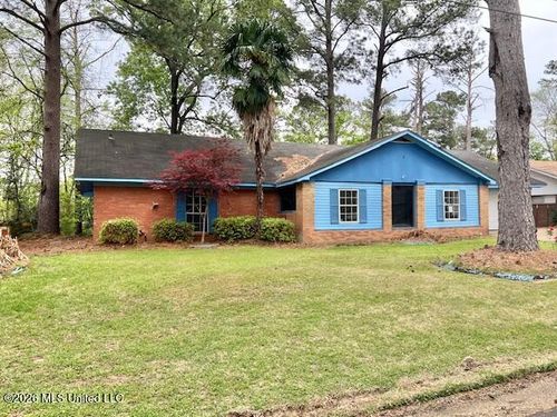 122 Green Harbor Dr, Jackson, MS, 39206-3221 | Card Image