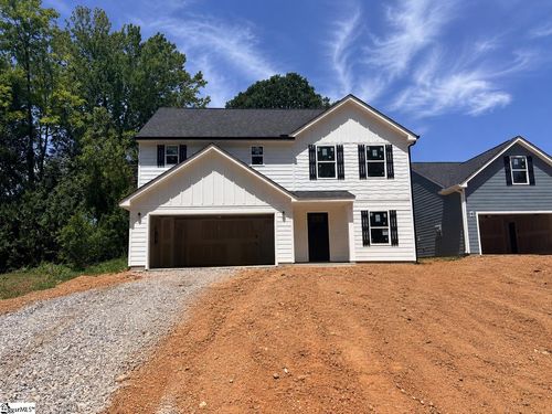 405 Lake Circle Dr, Greenville, SC, 29605-4199 | Card Image