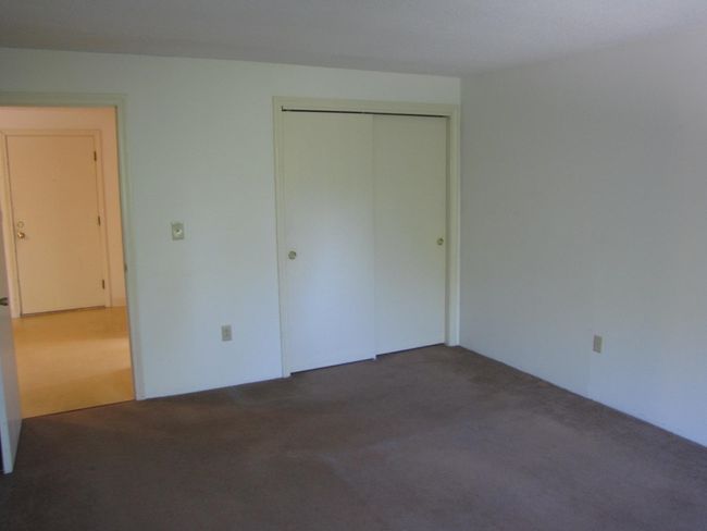 APT-13 - 1225 Bodwell Rd, Condo with 1 bedrooms, 1 bathrooms and null parking in Manchester NH | Image 9