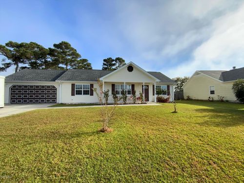 205 Zachary Ln, Hubert, NC, 28539-4542 | Card Image