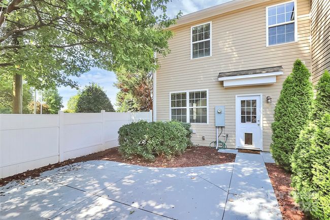 10027 Juniper Trace Dr, Townhouse with 3 bedrooms, 3 bathrooms and null parking in Charlotte NC | Image 18