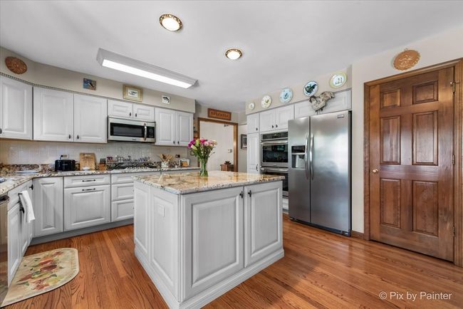 1211 Prairie Dr, House other with 3 bedrooms, 3 bathrooms and 4 parking in Algonquin IL | Image 13