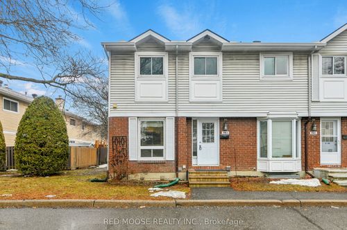 1983 Greenvale Lane, Orleans, ON, K1C6E4 | Card Image