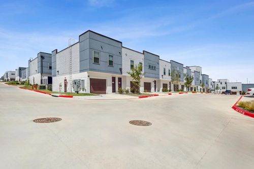 apt-10106-10350 Blue Bluff Rd, Austin, TX, 78724-7041 | Card Image