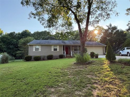 2851 Stanton Rd Se, Conyers, GA, 30094-2651 | Card Image