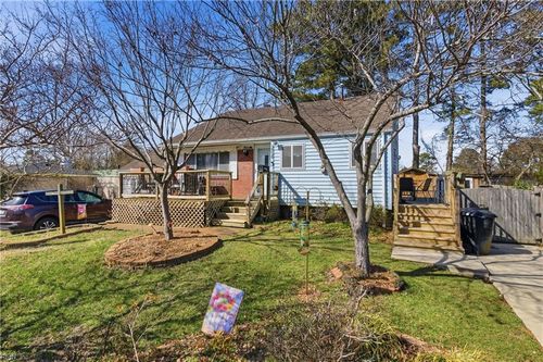 3508 Maverick St, Virginia Beach, VA, 23452-4318 | Card Image